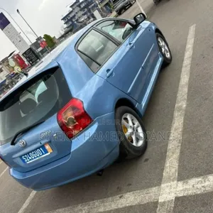 Toyota Corolla 2004 Blue