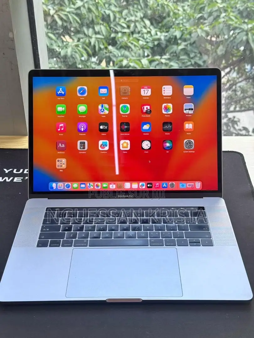 New Ordinateur Portable Apple MacBook 2020 16GB Intel Core I7 SSD 512GB