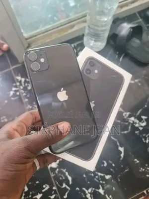 New Apple iPhone 11 128 GB Black