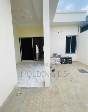 Furnished 3chbre Villa dans Achat Immobilière, Bingerville à Vendre