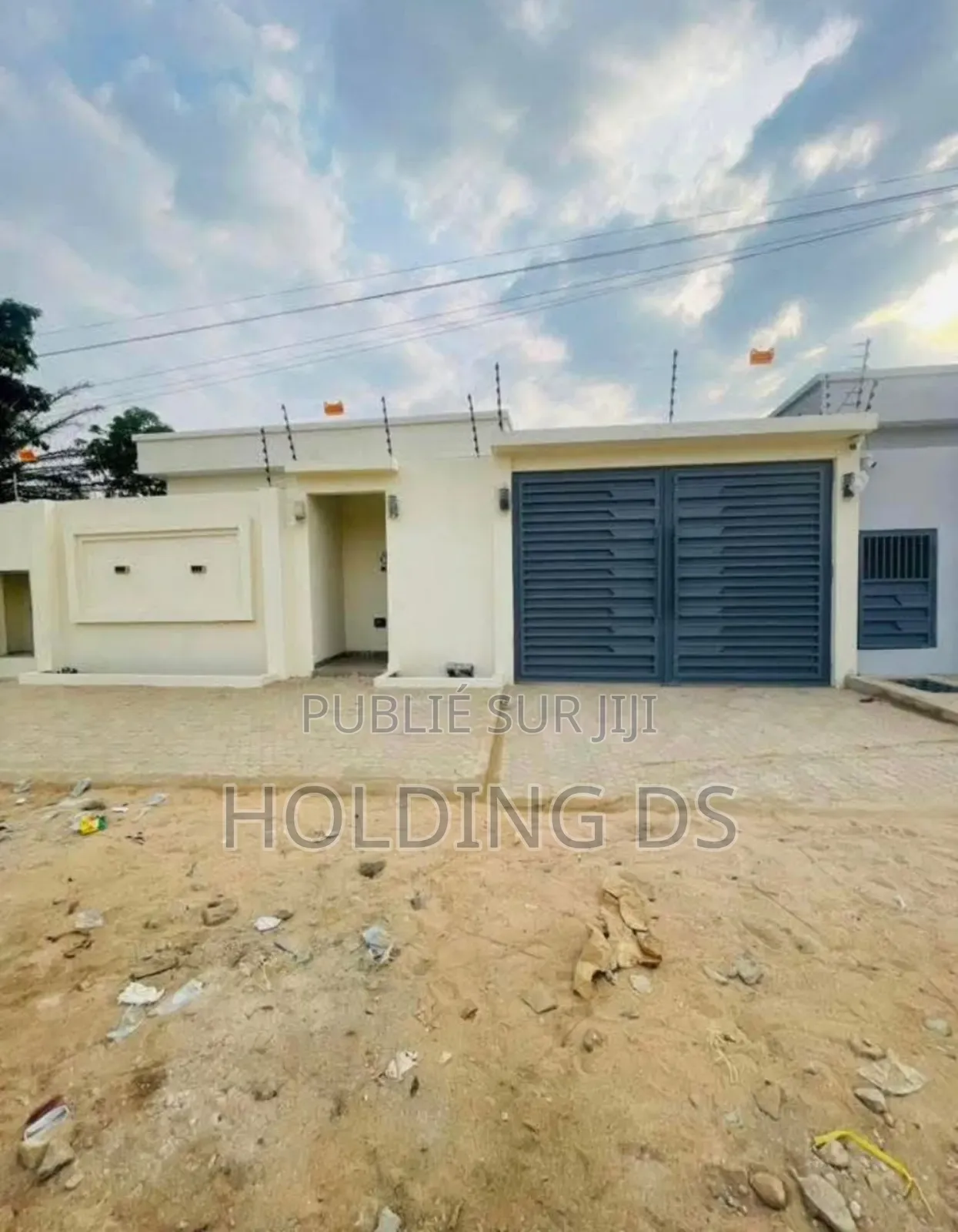 Furnished 3chbre Villa dans Achat Immobilière, Bingerville à Vendre