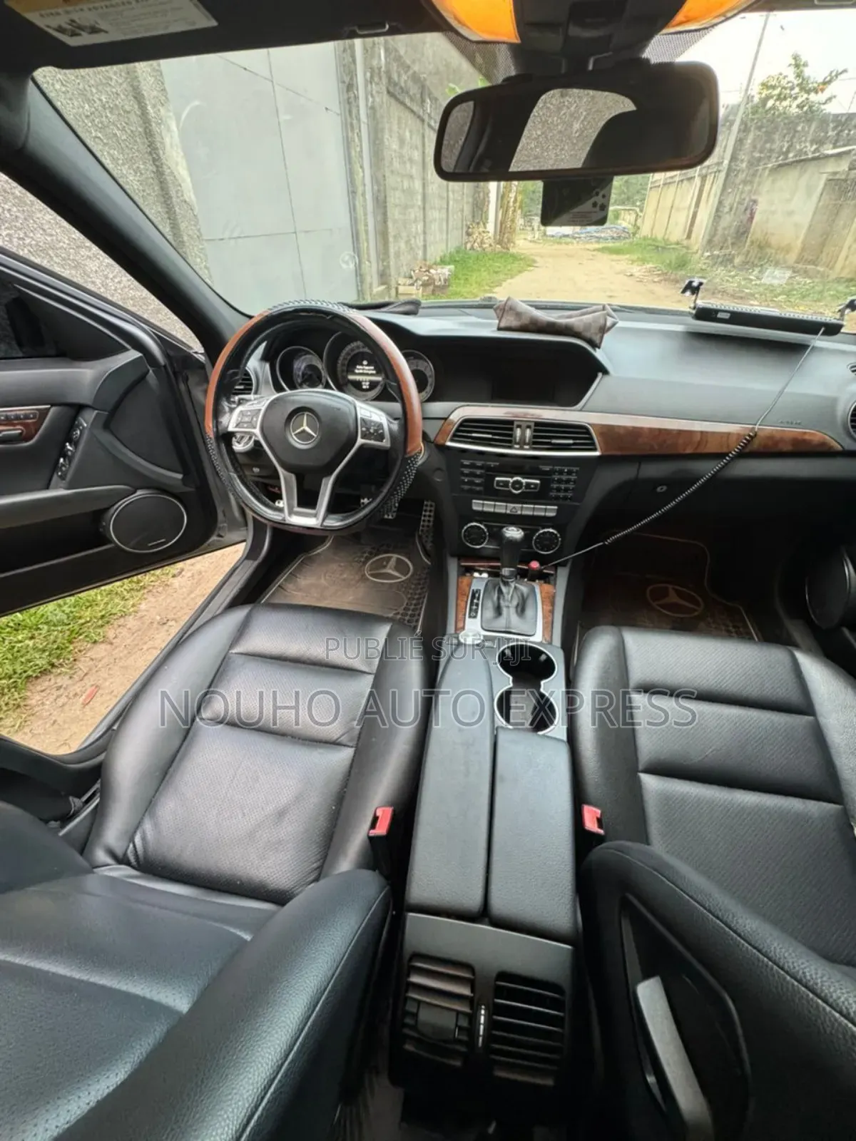 Mercedes-Benz C300 2014 Gris