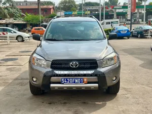 Toyota RAV4 2008 Gris