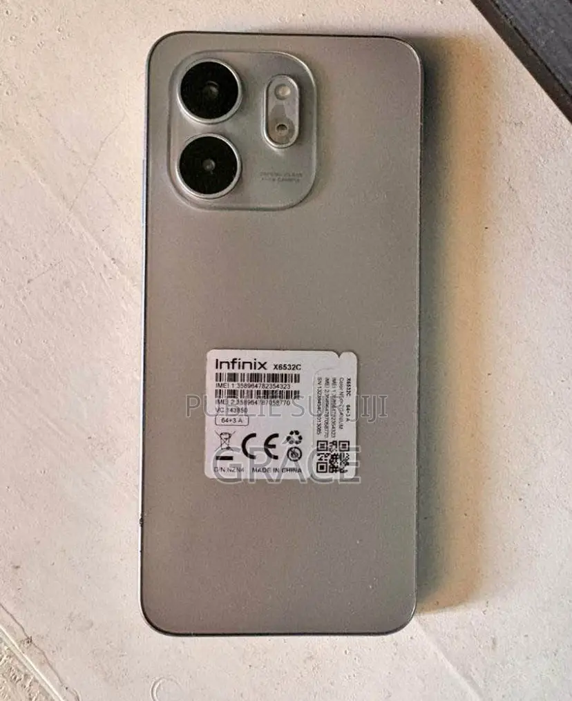 New Infinix Smart 10 128 GB Argenté