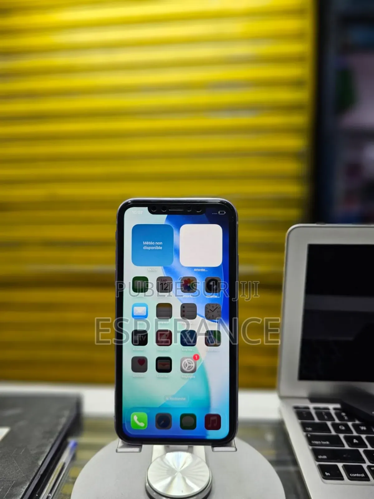 Apple iPhone 11 64 GB Violet