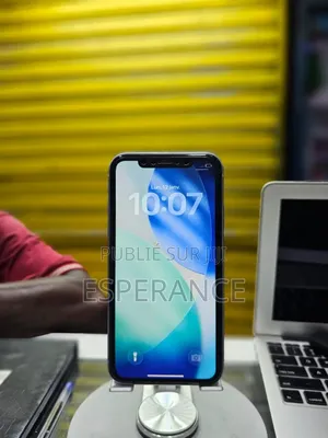 Apple iPhone 11 64 GB Violet