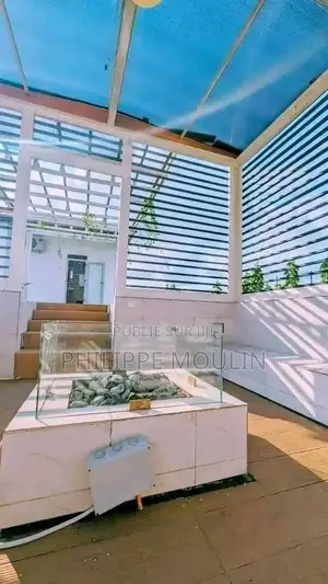 Furnished 4chbre Villa dans Élu Immobilier, Cocody à Vendre