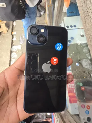 Apple iPhone 13 256 GB Black