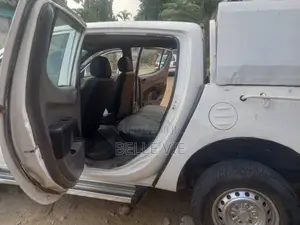 Mitsubishi L200 2015 Blanc