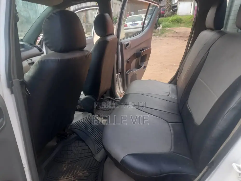 Mitsubishi L200 2015 Blanc