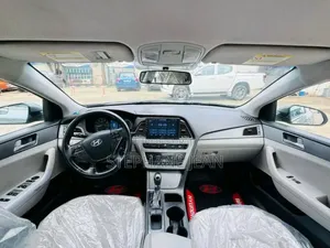 New Honda CR-V EX 2WD 2024 Gris