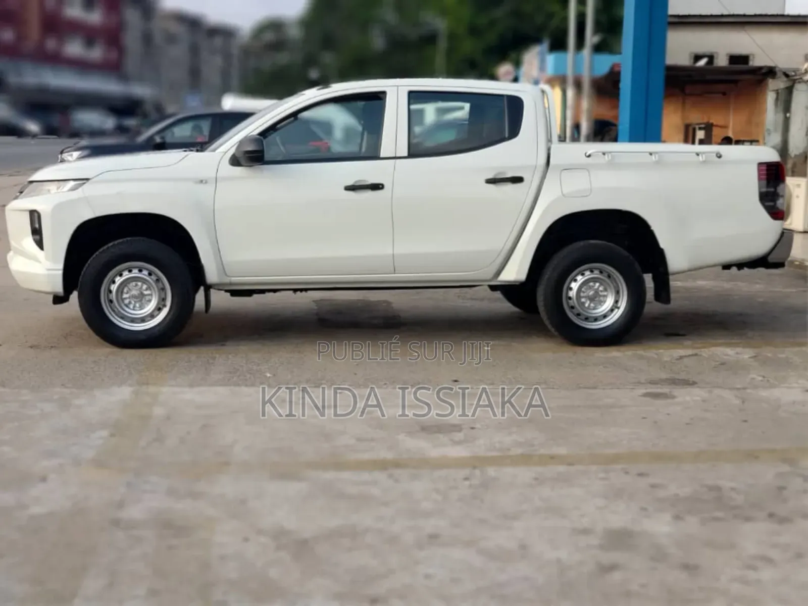 Mitsubishi L200 Double Cab 2.2 4WD 2021 Blanc cassé