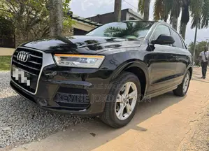 Audi Q3 2016 Noir Mat