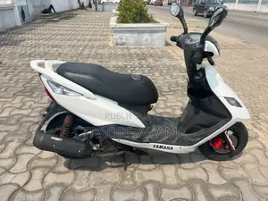 New Yamaha 2020 Blanc