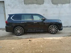 Lexus LX 2019 Black