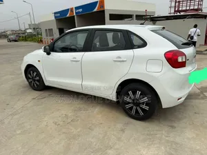 Toyota Starlet 2022 Blanc