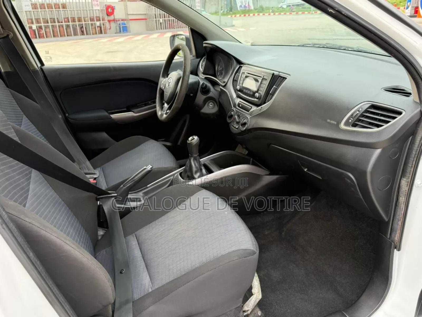 Toyota Starlet 2022 Blanc