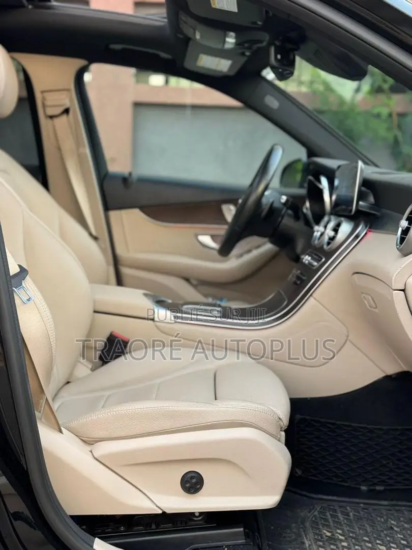 Mercedes-Benz GLC-Class 2021 Black