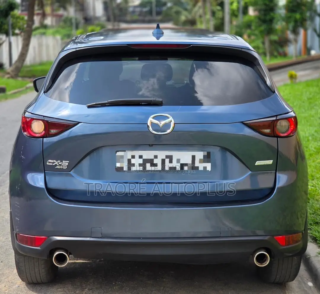 Mazda CX-5 Touring FWD 2019 Blue