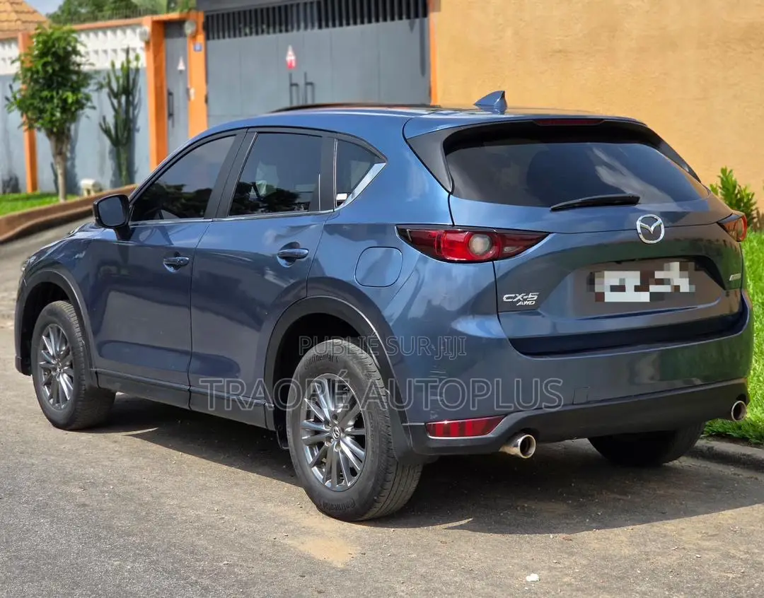 Mazda CX-5 Touring FWD 2019 Blue