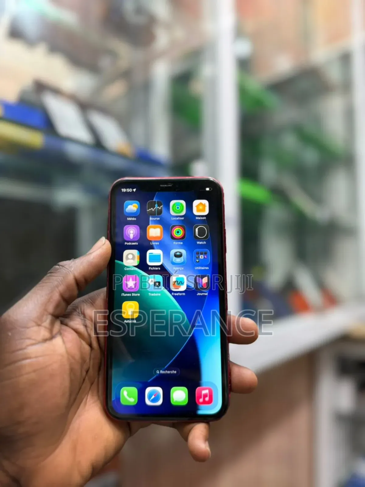 Apple iPhone 11 64 GB Rouge