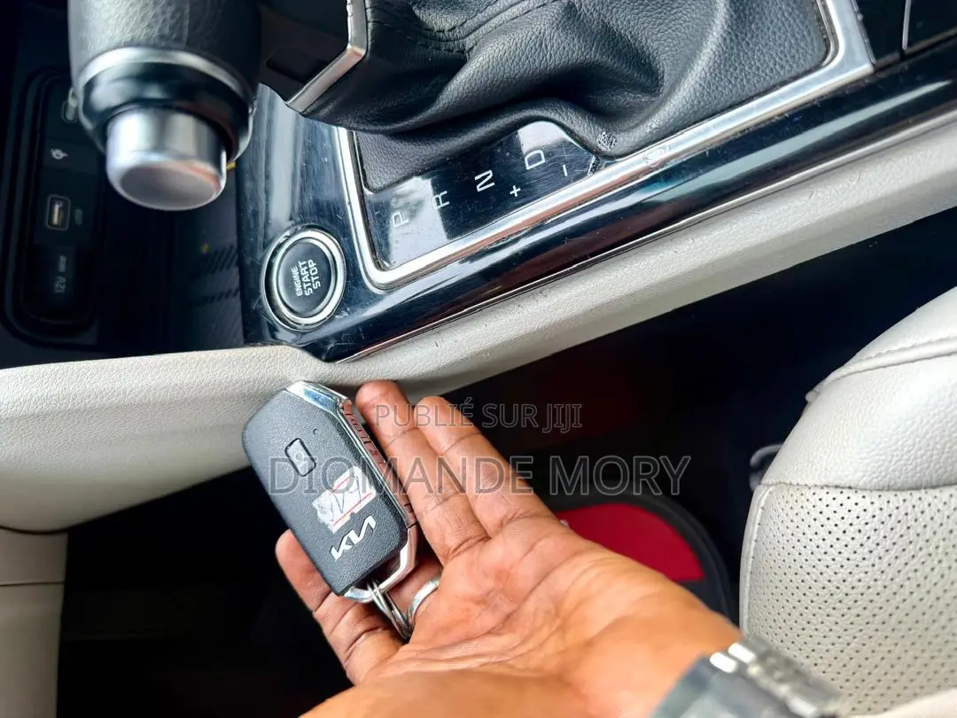 Kia Sportage EX AWD 2025 Noir Mat