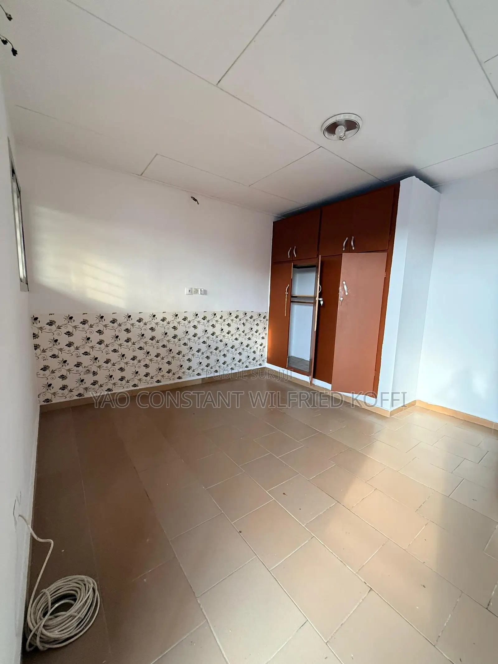 1chbre Appartement dans Cocody à Louer