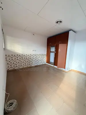 1chbre Appartement dans Cocody à Louer