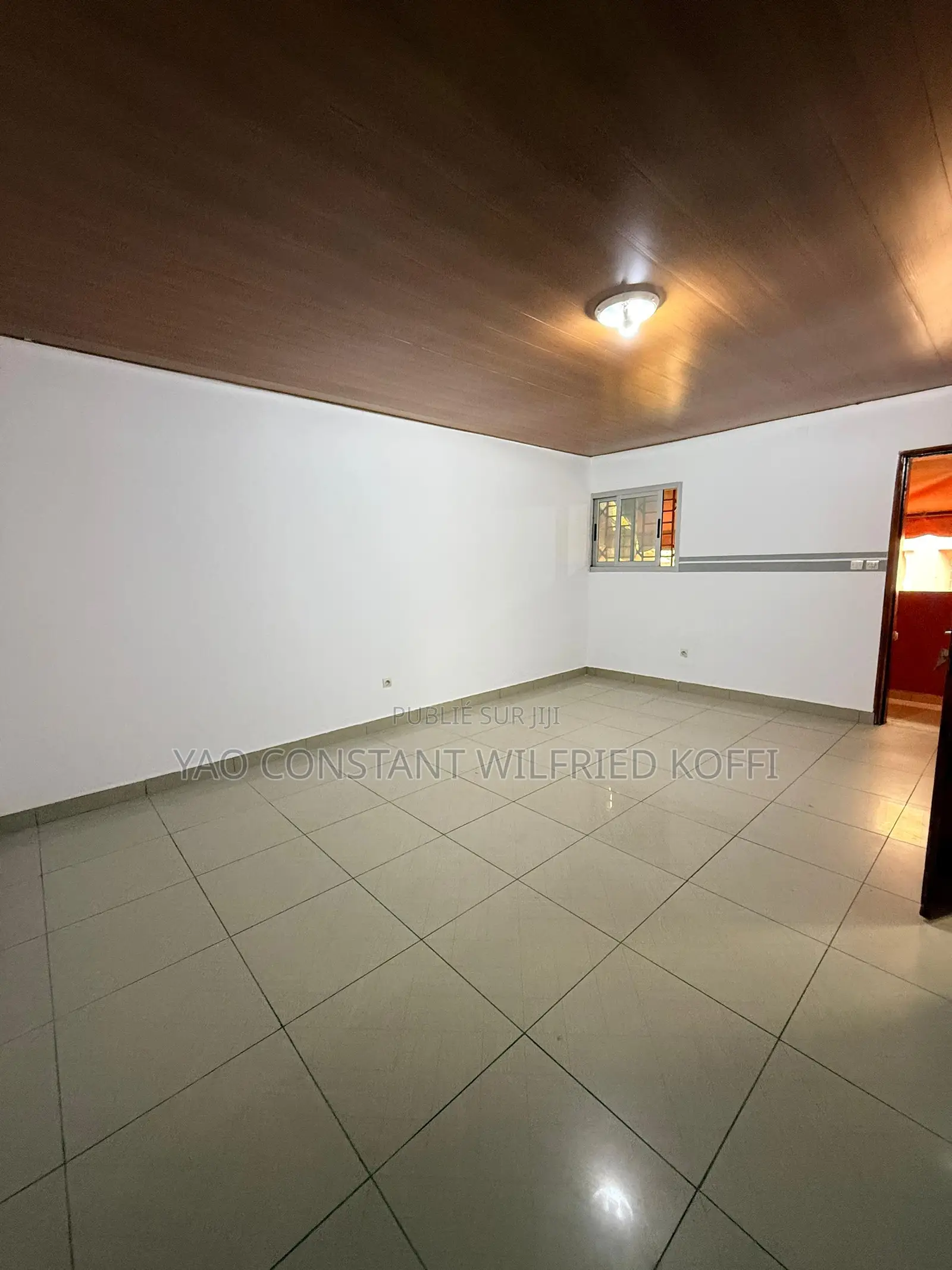 1chbre Appartement dans Cocody à Louer