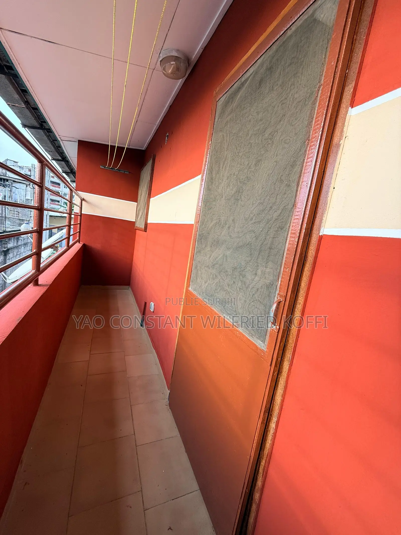 1chbre Appartement dans Cocody à Louer