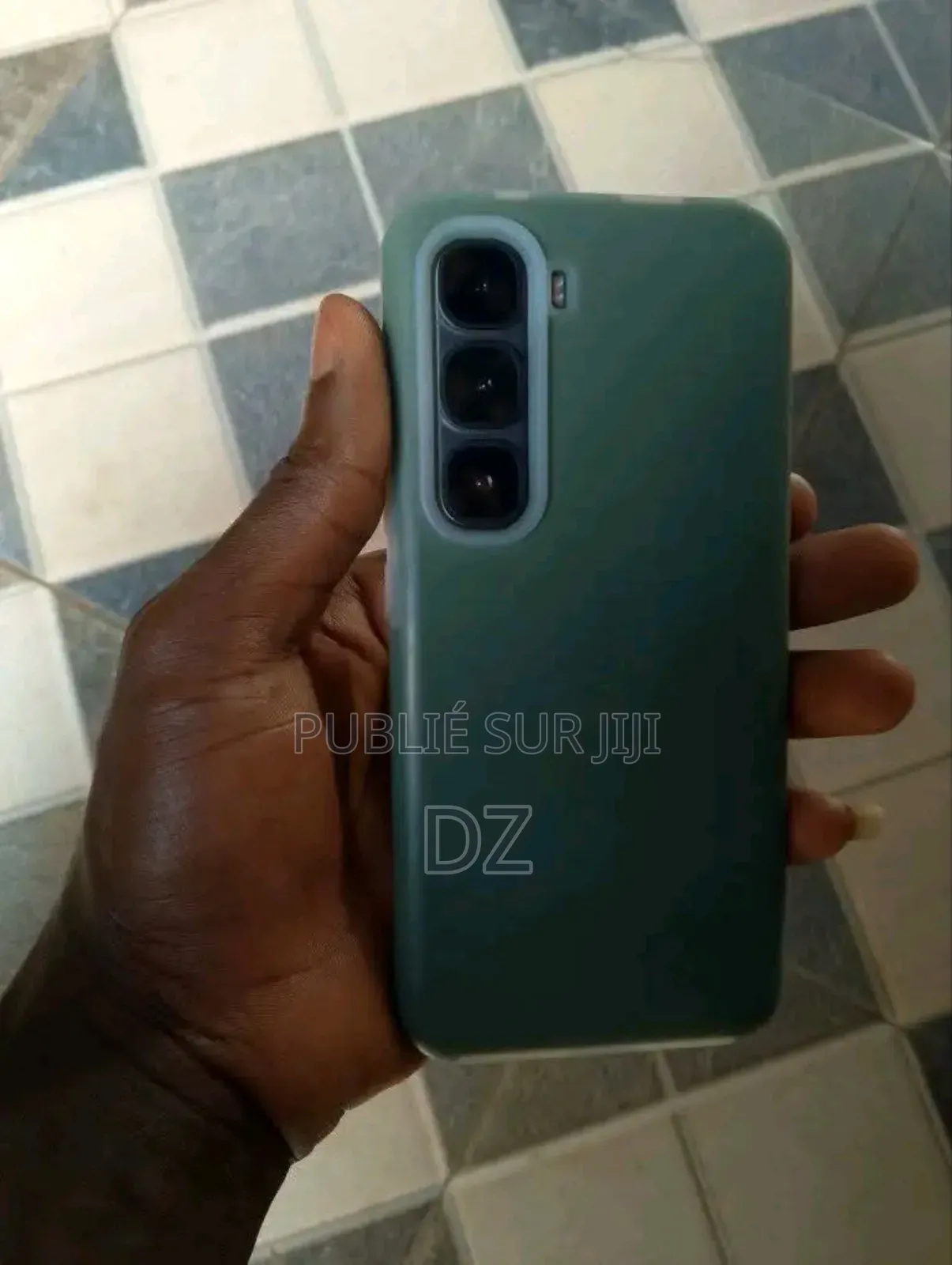 Infinix Hot 60 Pro+ 128 GB Gris