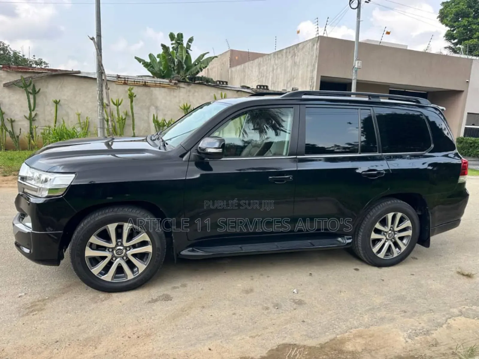 Toyota Land Cruiser 5.7 V8 VXR 2020 Black