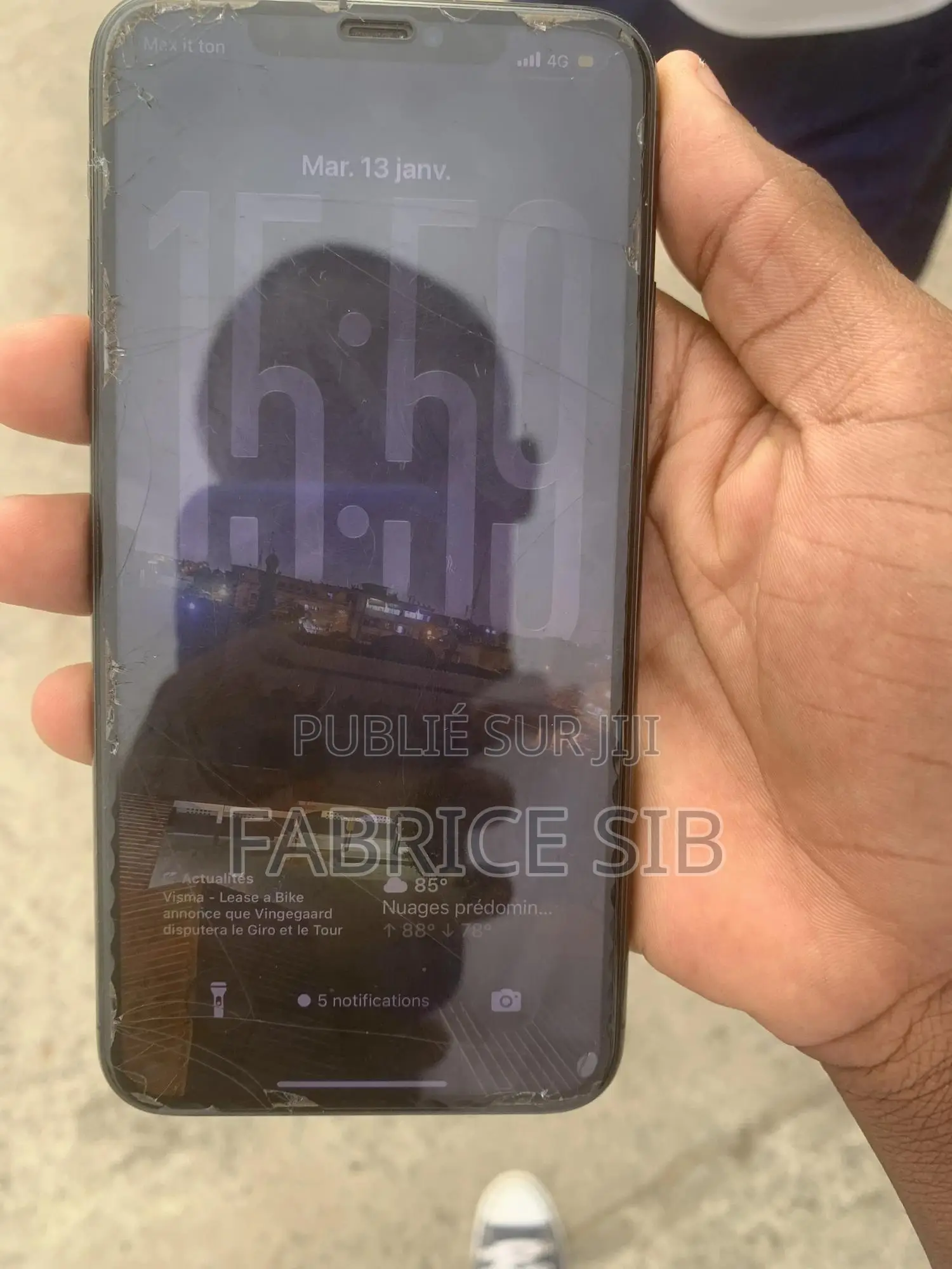 Apple iPhone 11 Pro Max 64 GB Noir