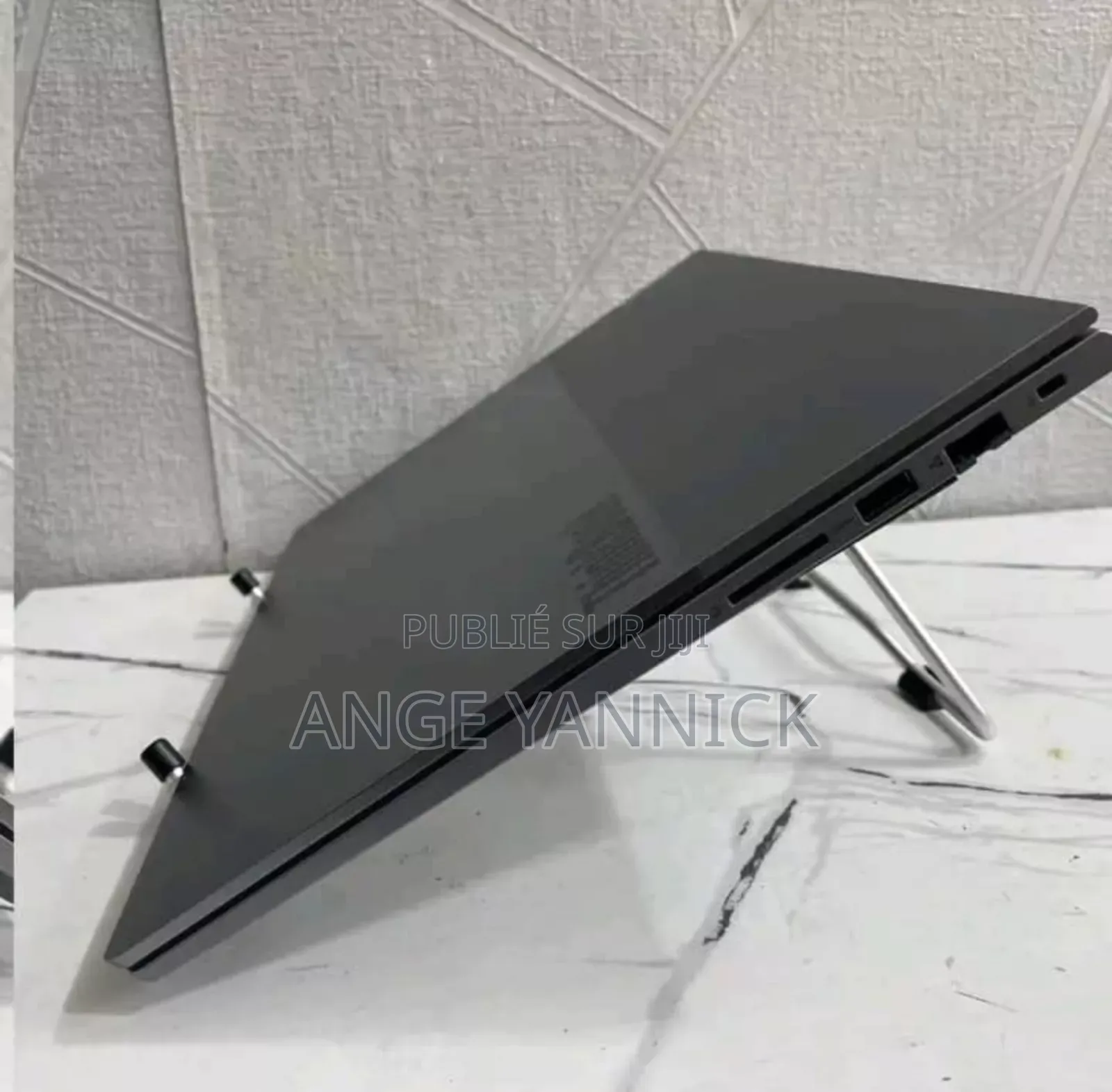 New Lenovo ThinkBook 15 16GB Intel Core I5 SSD 512GB