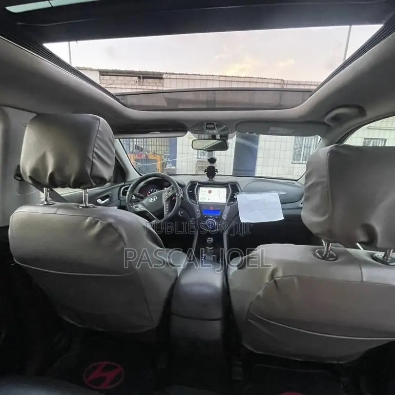 Hyundai Santa Fe Limited 4dr SUV AWD (3.3L 6cyl 6A) 2014 Black