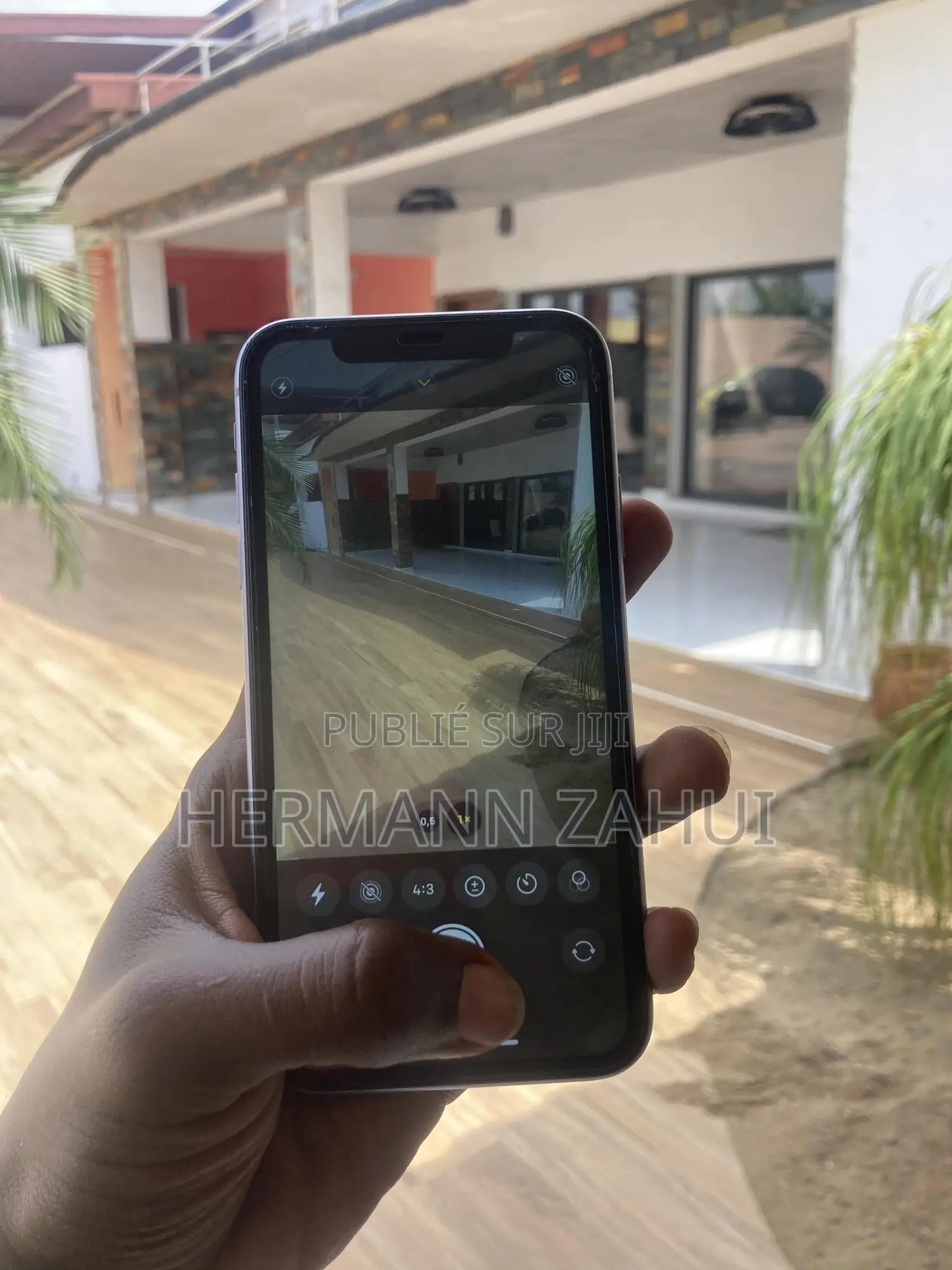 Apple iPhone 11 64 GB Violet