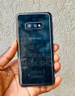 New Samsung Galaxy S10 128 GB Black