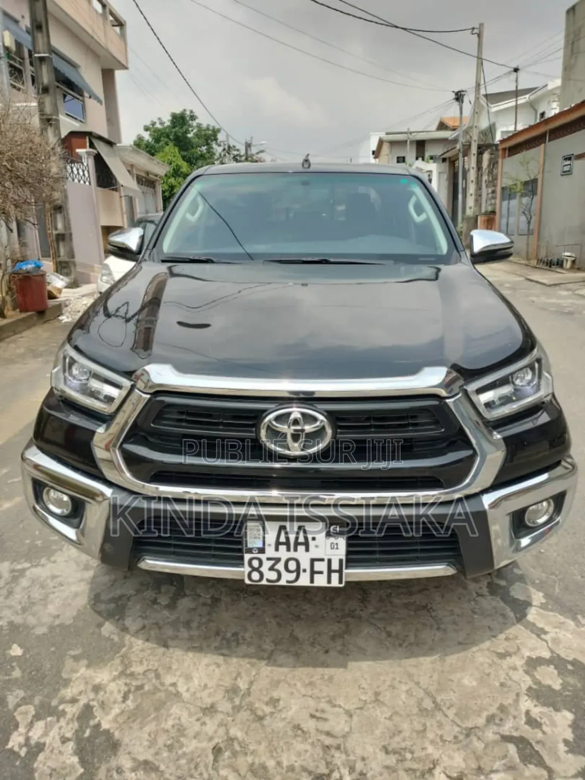 Toyota Hilux 2024 Black