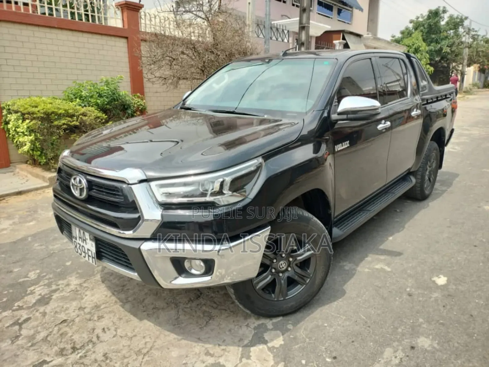 Toyota Hilux 2024 Black