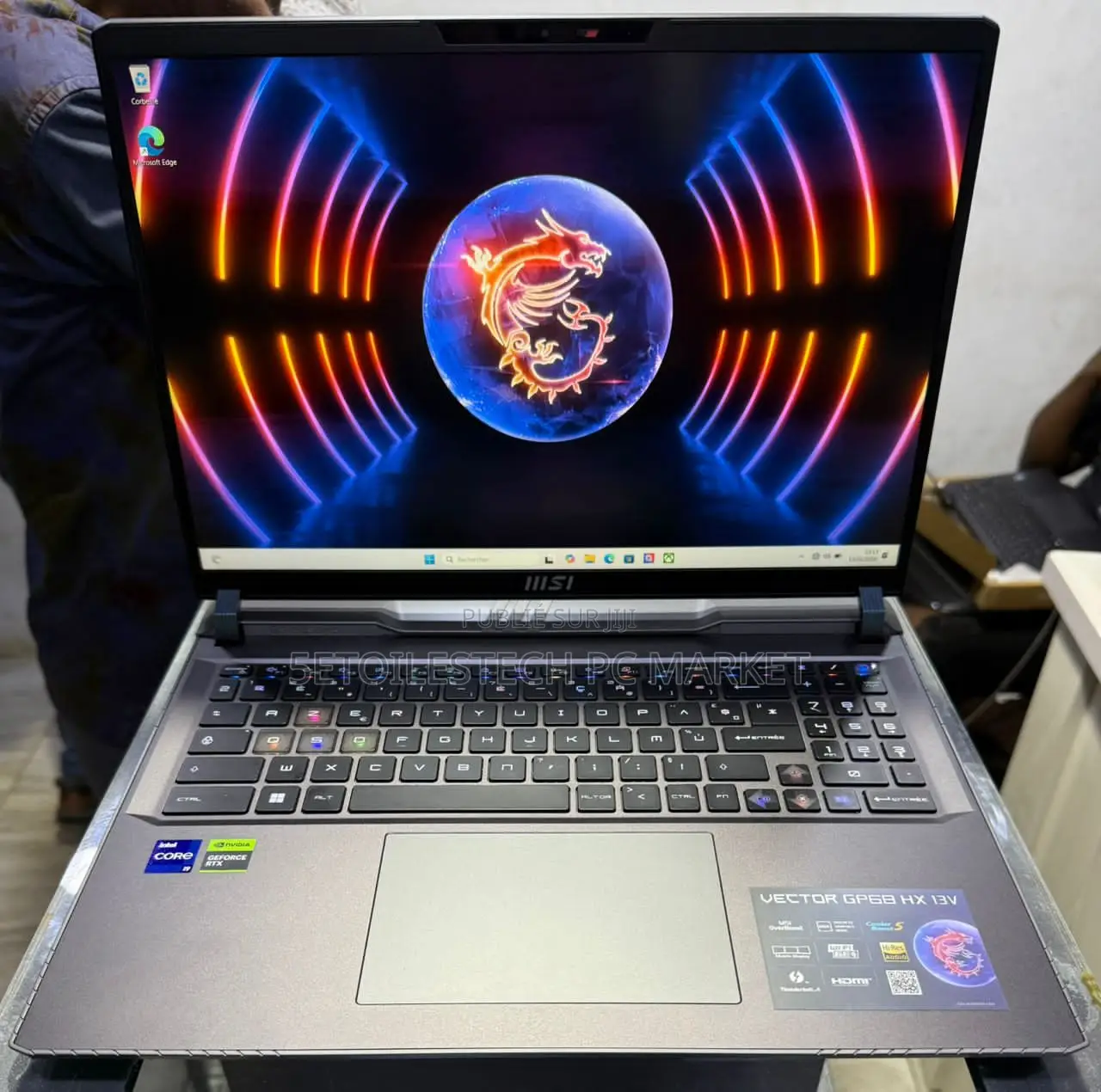 New MSI Vector 16 HX AI A2XWIG 32GB Intel Core I9 SSD 1T