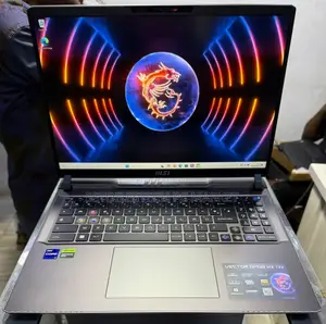 New MSI Vector 16 HX AI A2XWIG 32GB Intel Core I9 SSD 1T