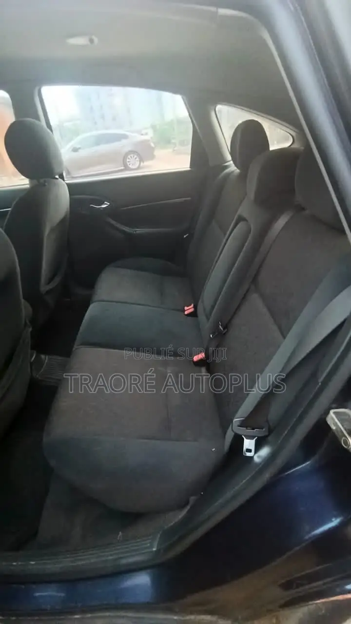 Ford Focus 1999 Blue