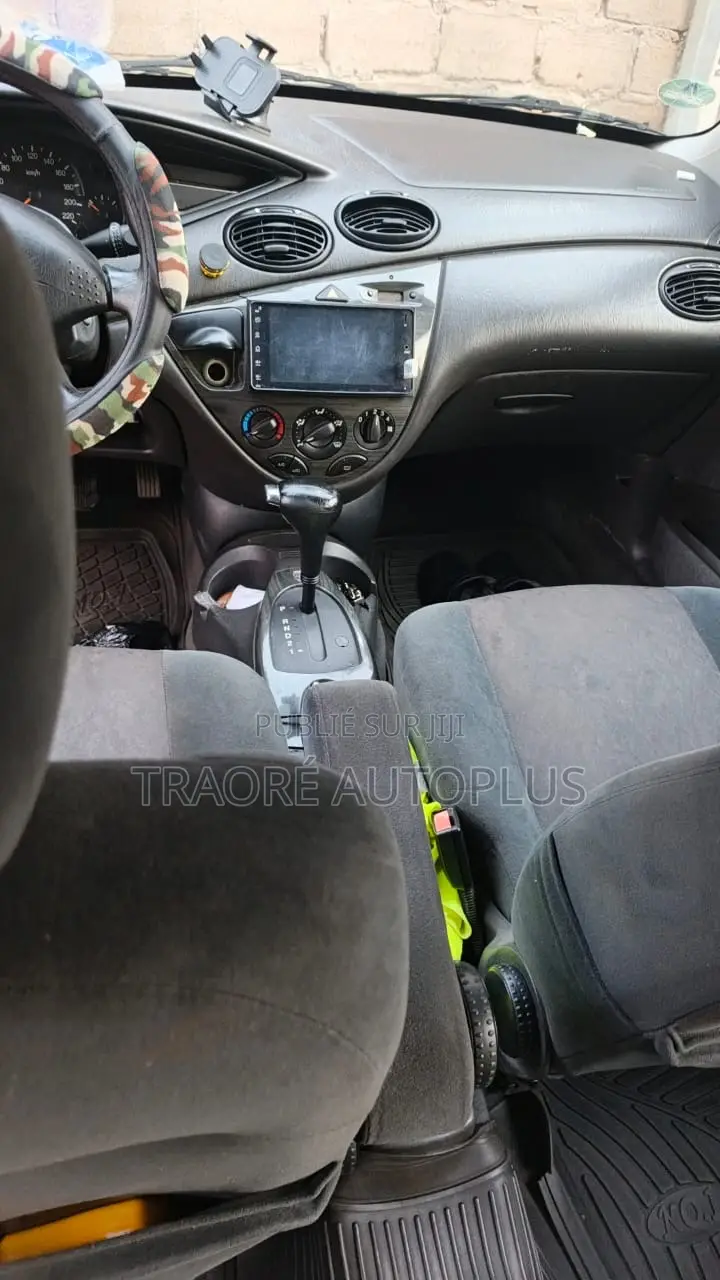 Ford Focus 1999 Blue