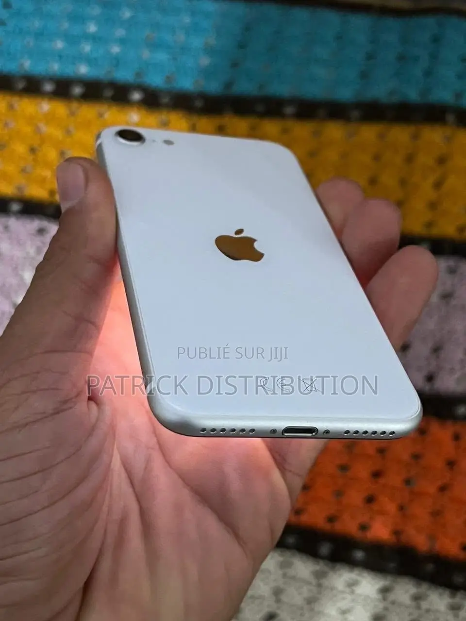 Apple iPhone SE (2022) 64 GB Blanc