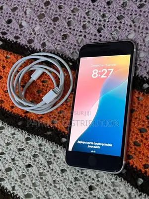 Apple iPhone SE (2022) 64 GB Blanc