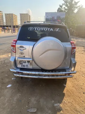 Toyota RAV4 2012 Gris