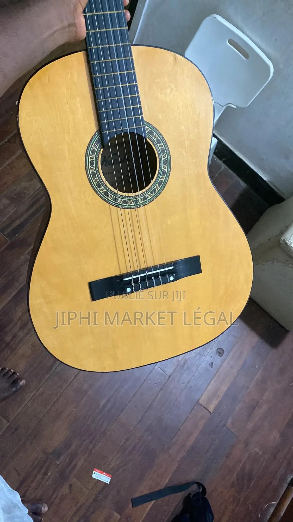 Guitare Importe Originale De Bonne Qualité