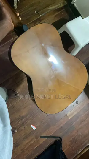Guitare Importe Originale De Bonne Qualité