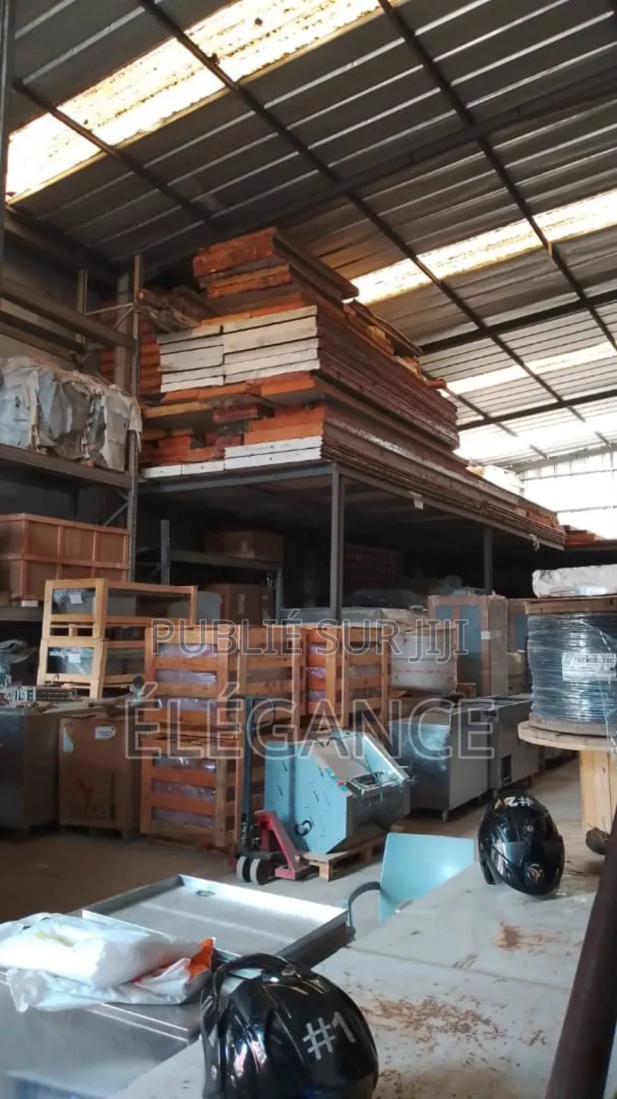 1chbre Maison dans Entrepôt, Koumassi à Vendre