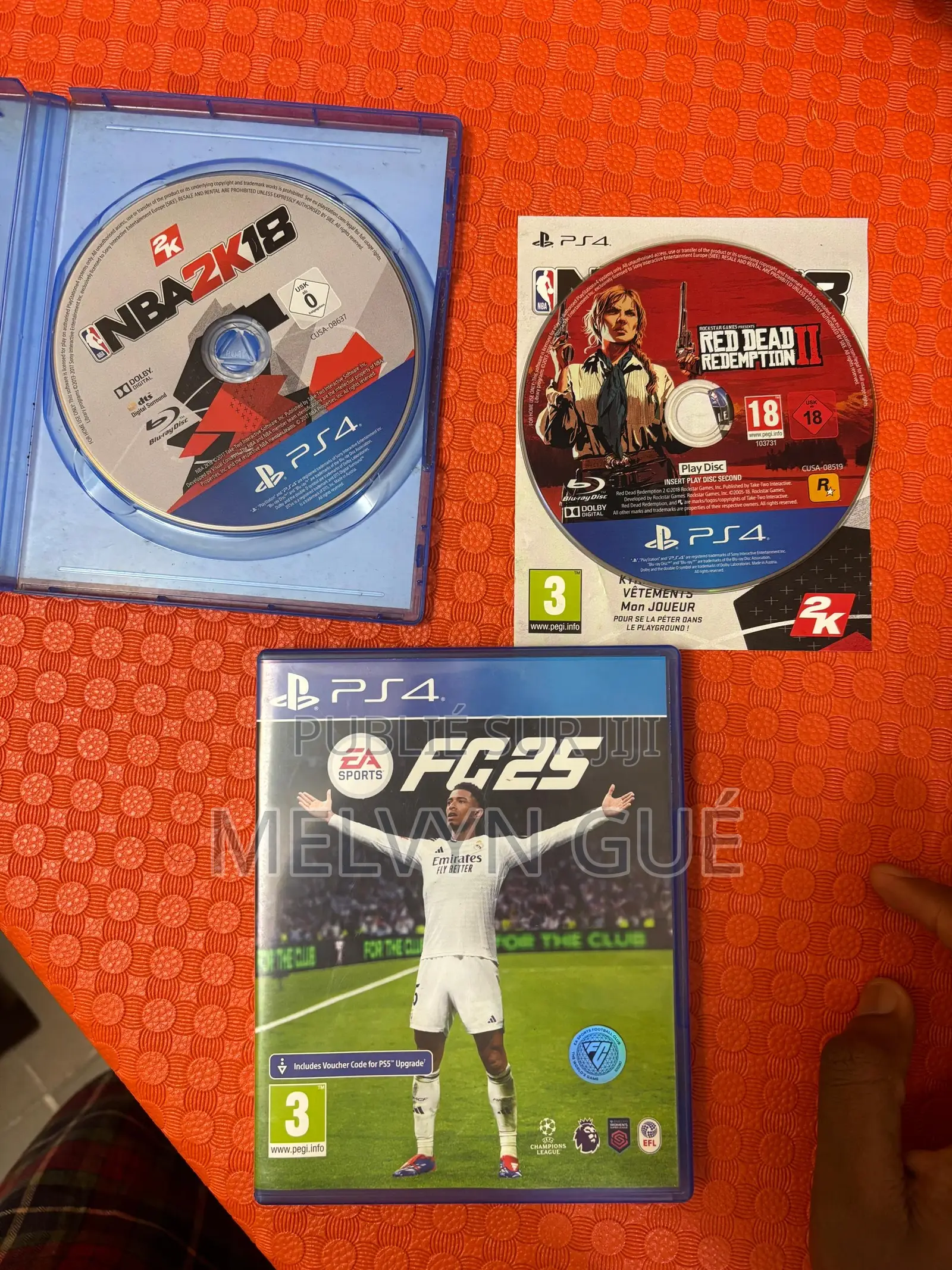 Ps4 Slim À Vendre – 110 000 Fcfa (Prix À Débattre)